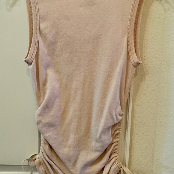 Top - Picture 3 of 5